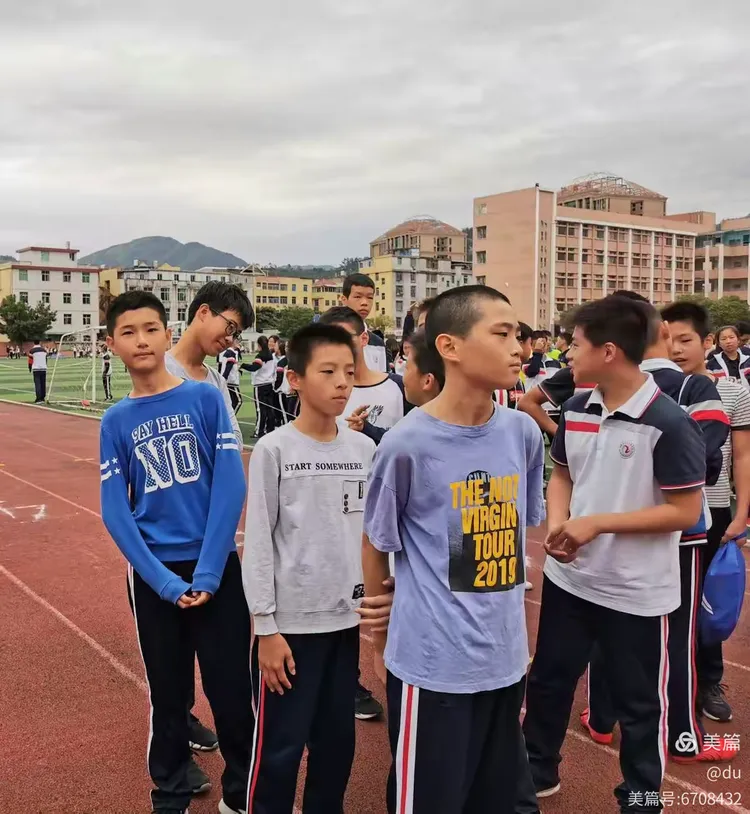 连江县凤城中学第二十二届田径运动会